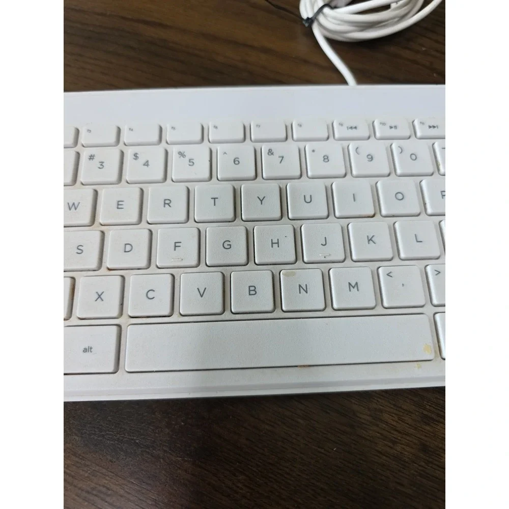 HP‎ KBAH21 USB Wired Super Slim Thin White PC Keyboard Lightweight Z1